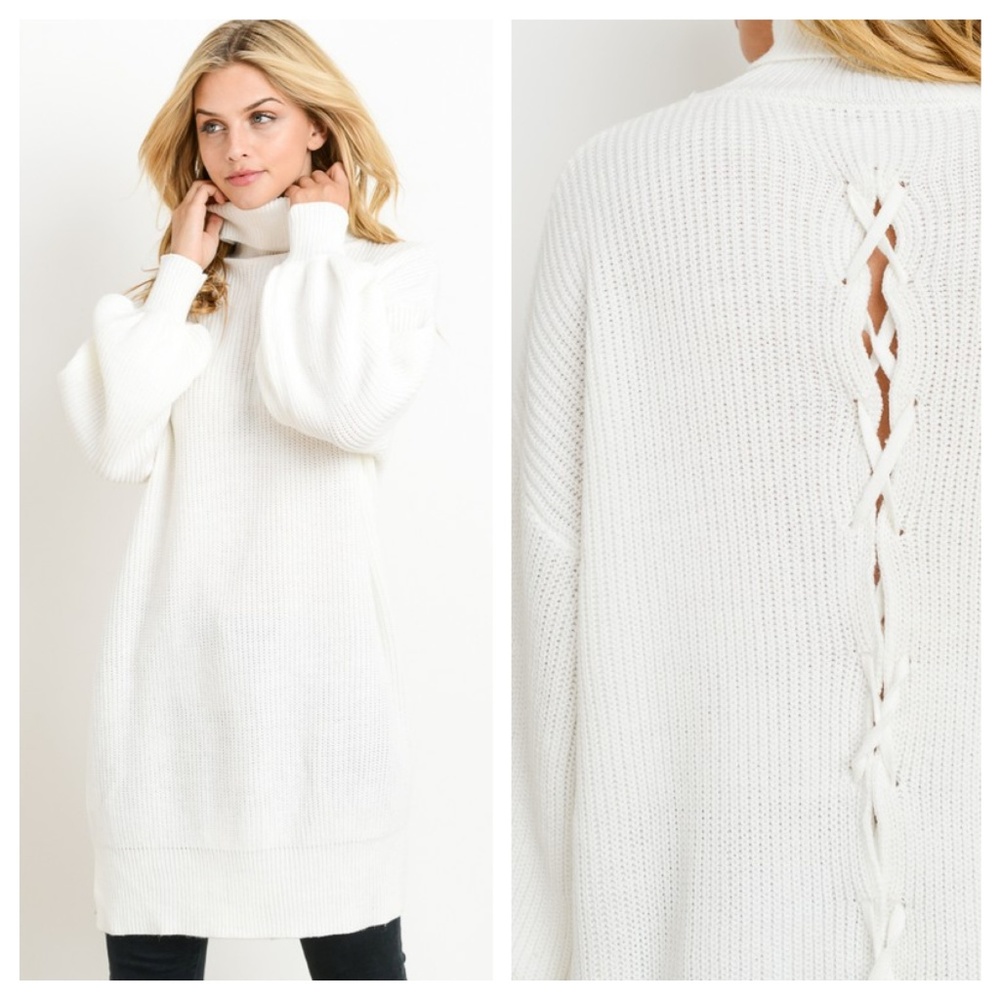 🦋MAKE AN OFFER!🦋 Ivory Turtleneck Sweater - Picture 5 of 5